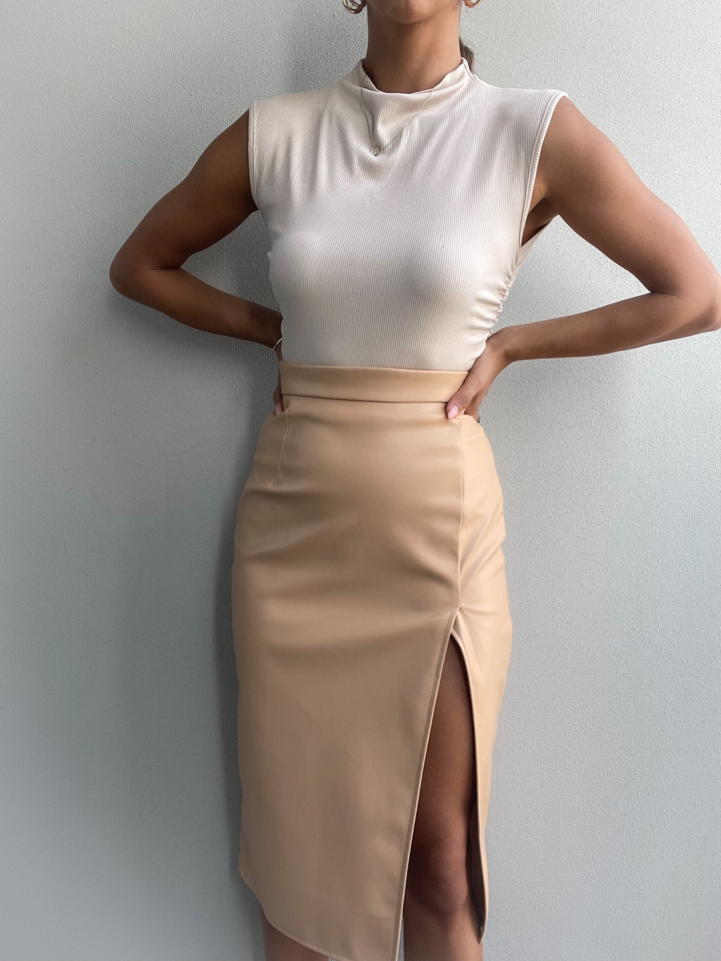 Lorel Leather Skirt - Beige